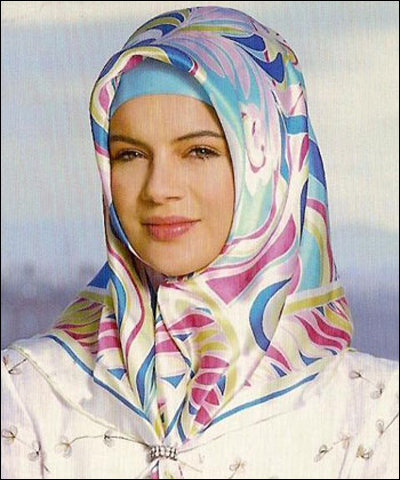 حجاب 2010.. اشكال والوان