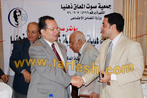 عفاف شعيب: السينما المتعلقة بالمعاقين "هبلة وعبيطة" عفاف شعيب: السينما المتعلقة بالمعاقين "هبلة وعبيطة"