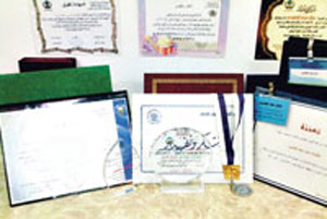 ما هو الجهاز الذي اخترعته منال لذوي الاحتياجات الخاصّة؟؟ ما هو الجهاز الذي اخترعته منال لذوي الاحتياجات الخاصّة؟؟