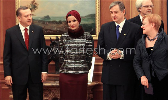 اختيرت الشيخة موزة.. ملكة "الأناقة" في 2010 ! اختيرت الشيخة موزة.. ملكة "الأناقة" في 2010 !