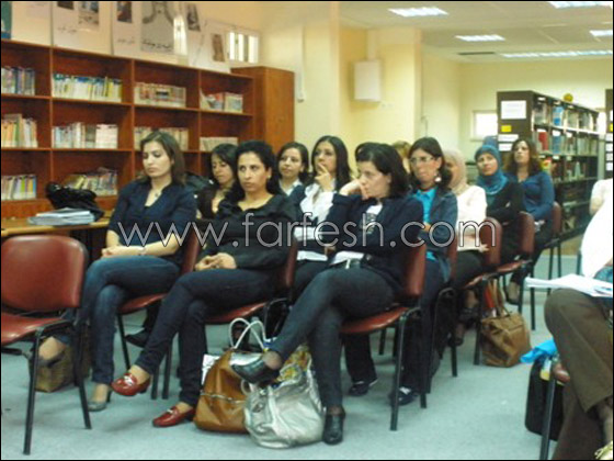 عباس يقدم محاضرتين للمعلمين في كل من الزهراء وكفركنا "ا" عباس يقدم محاضرتين للمعلمين في كل من الزهراء وكفركنا "ا"